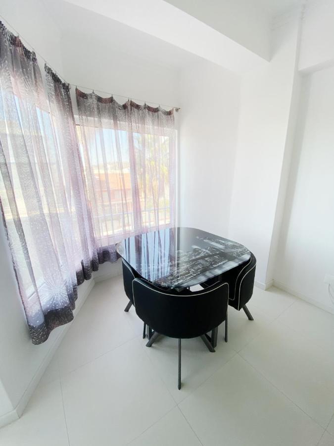 apartamento na praia Costa da Caparica Exterior foto